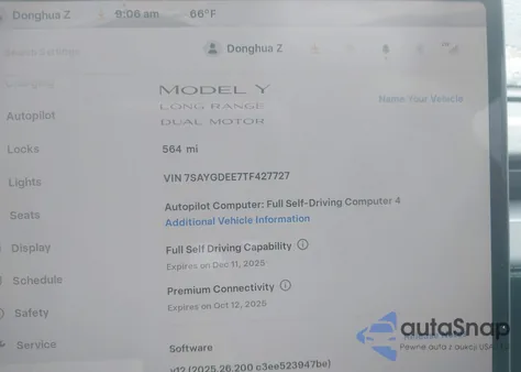 2026 Tesla Model Y Long Range Dual Motor All-Wheel Drive/Long Range Launch Series z USA, uszkodzony, nr VIN 7SAYGDEE7TF427727